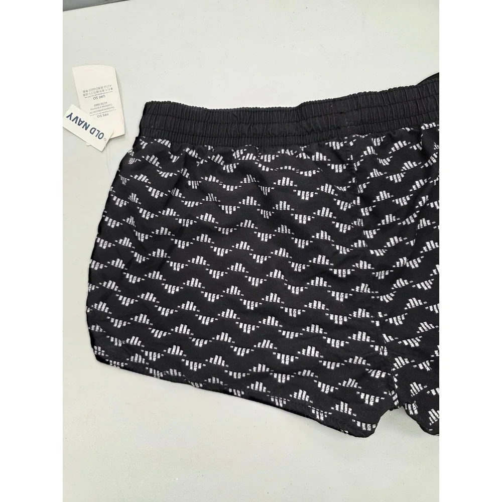 Old Navy Womens Modern Board Shorts Black White Geo Print UPF 50 Size M NEW